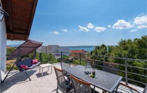 Gorgeous Apartment In Maslenica With Wifi